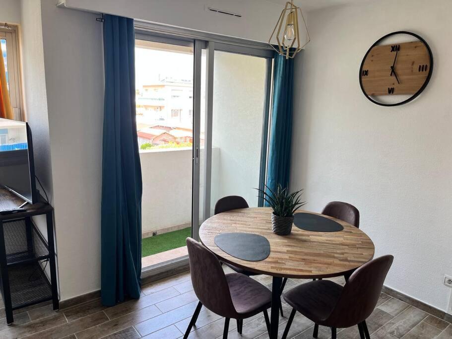 Grand Studio Proche Plage Antibes Exterior photo